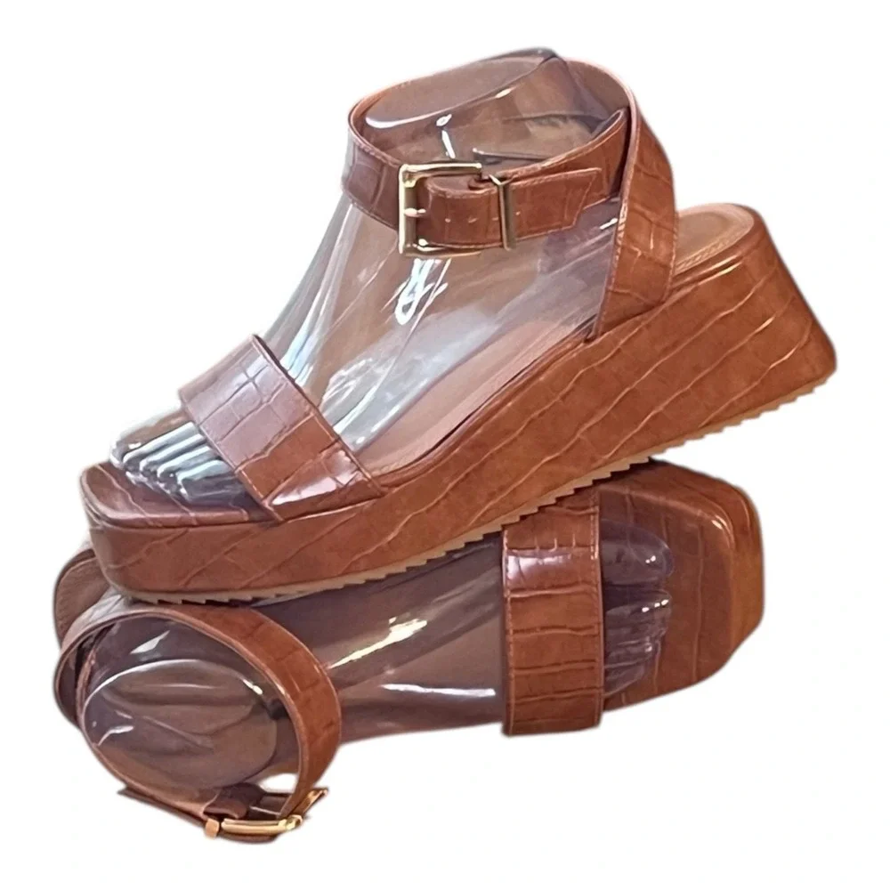 ASOS Brown Croc Embossed‎ Platform Wedge Sandals Size 9